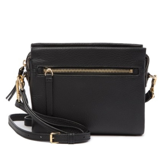 VINCE CAMUTO LEATHER CROSSBODY/ WRISTLET STYLING - Picture 6 of 8